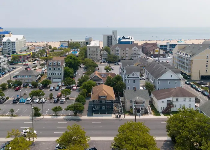 Copacabana House 5 Bedrooms Downtown Ocmd *