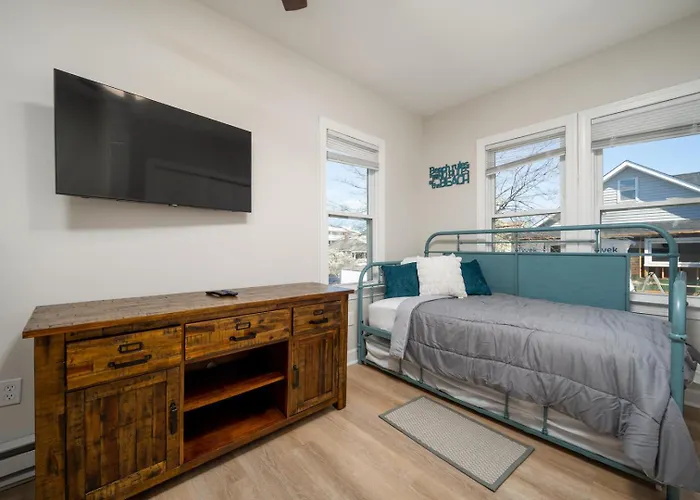 Copacabana House 5 Bedrooms Downtown Ocmd Holiday home *