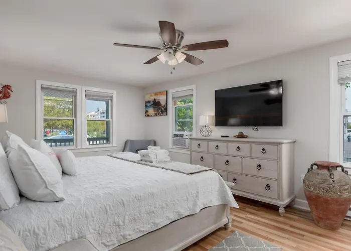 Copacabana House 5 Bedrooms Downtown Ocmd Holiday home Ocean City